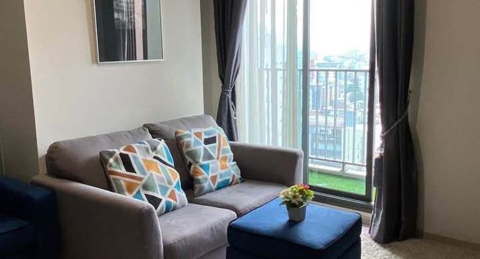 For sale 2 ベッドルーム condo in Huai Khwang, Bangkok