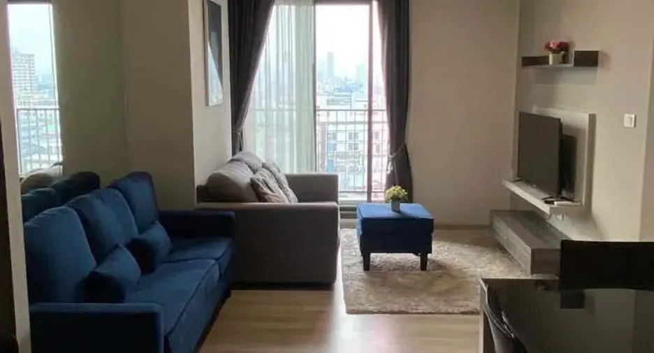 Продажа 2 спальни кондо в Хуаи Кхщанг, Бангкок