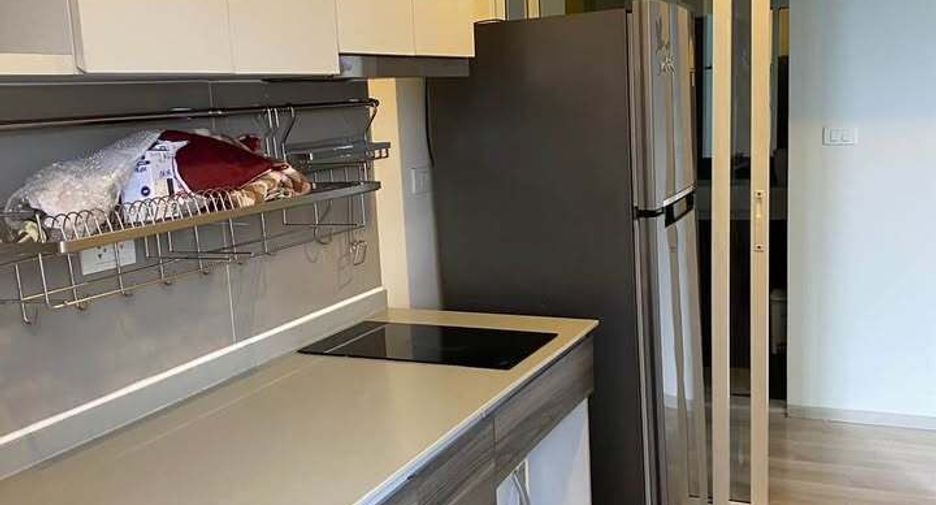 For sale 2 ベッドルーム condo in Huai Khwang, Bangkok