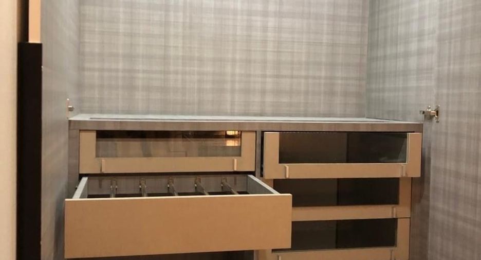 For sale 1 bed condo in Watthana, Bangkok