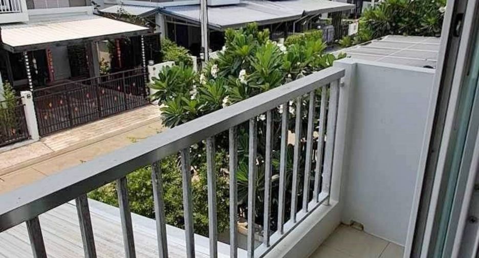 For sale 3 bedrooms villa in Mueang Chiang Rai, Chiang Rai