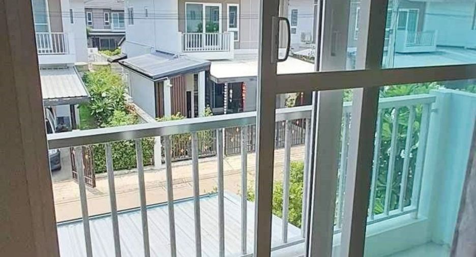 For sale 3 bedrooms villa in Mueang Chiang Rai, Chiang Rai