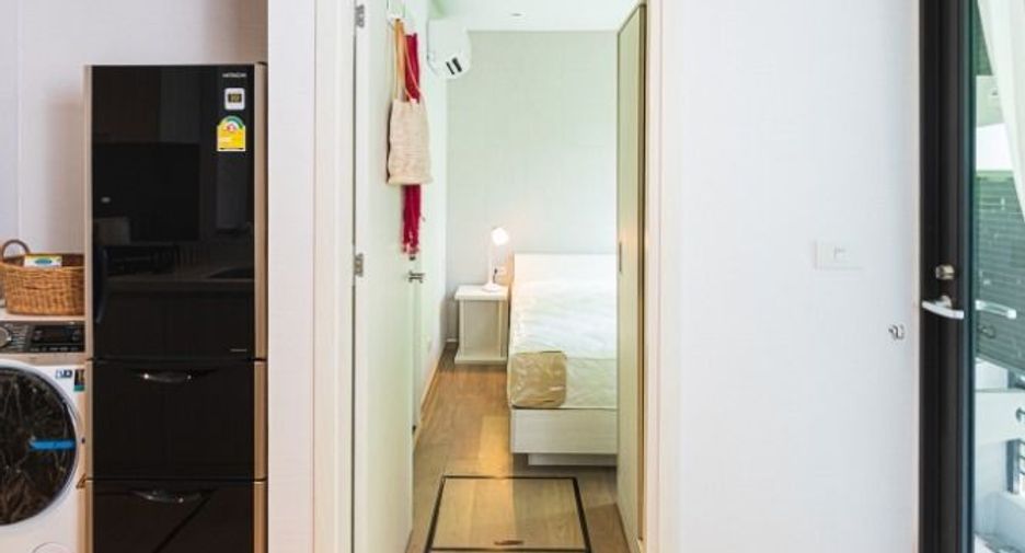 For sale 1 bed condo in Watthana, Bangkok