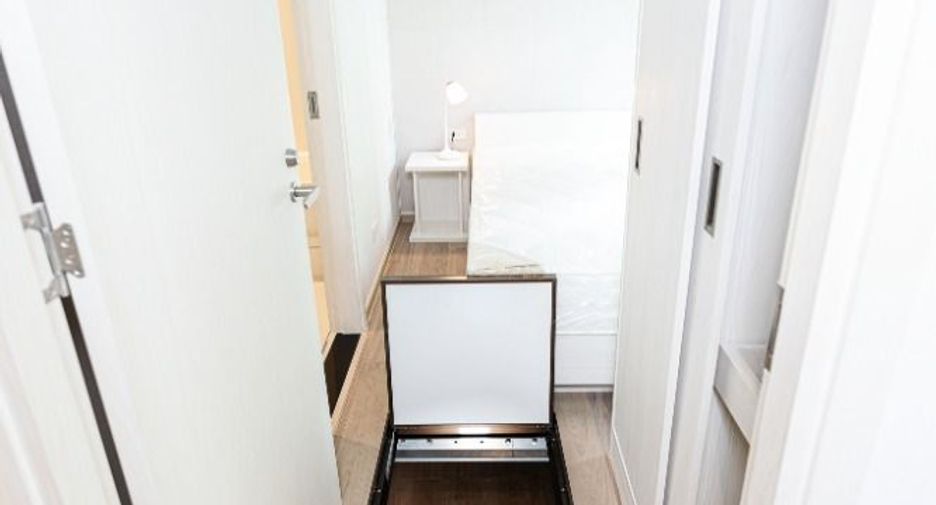 For sale 1 bed condo in Watthana, Bangkok