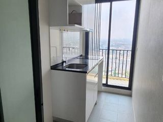 Продажа и аренда 1 кровать кондо в Чатучак, Бангкок