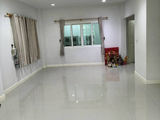 Casa en venta de 3 habitaciones en Mueang Nakhon Pathom, Nakhon Pathom