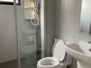 Condo en venta de 2 habitaciones en Bang Na, Bangkok