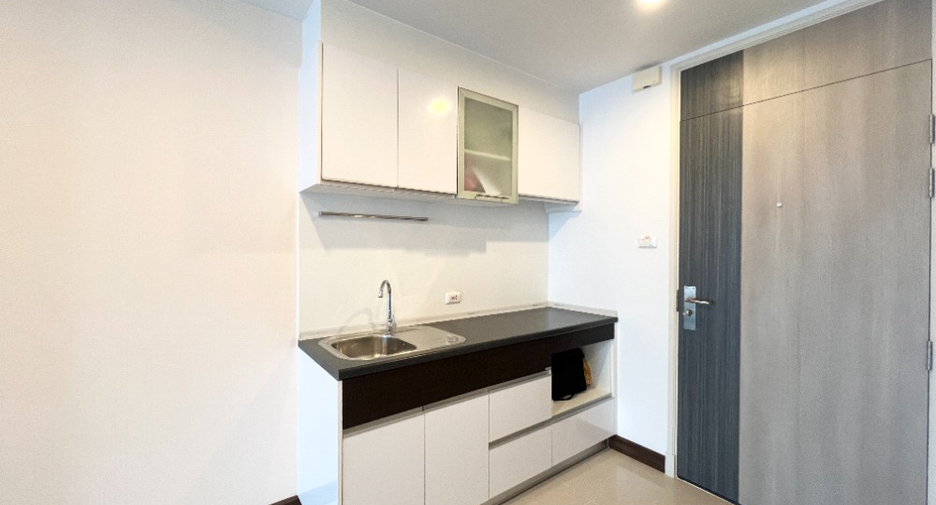 For sale studio condo in Bang Kho Laem, Bangkok