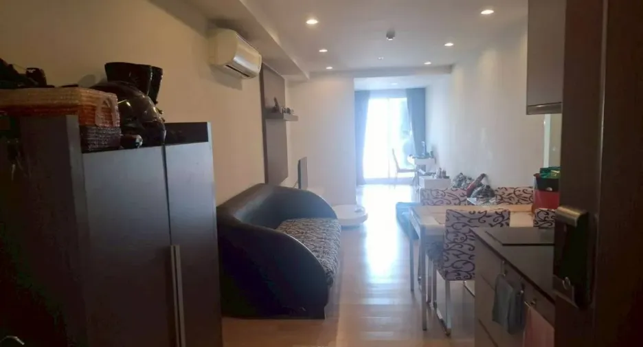 For sale 1 bed condo in Watthana, Bangkok
