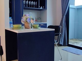 Casa adosada en venta de 3 habitaciones en Bang Sao Thong, Samut Prakan