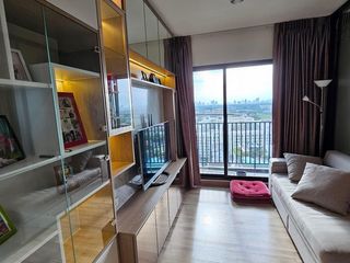 For sale 1 bed condo in Mueang Samut Prakan, Samut Prakan
