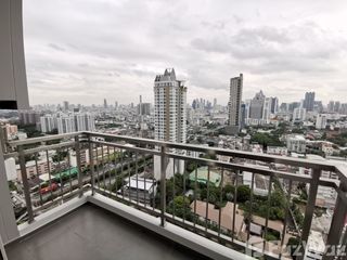 For sale 1 bed condo in Yan Nawa, Bangkok