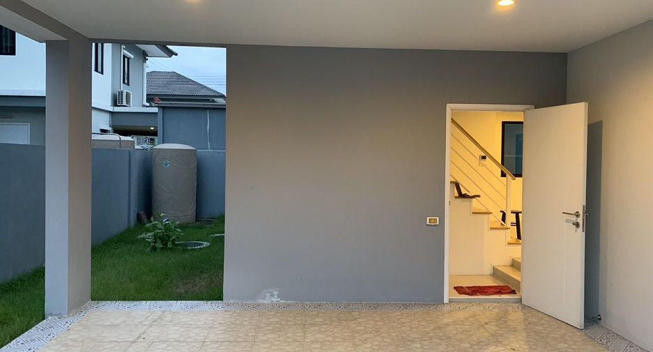 For sale 3 ベッドルーム house in Lam Luk Ka, Pathum Thani