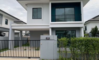 For sale 3 ベッドルーム house in Lam Luk Ka, Pathum Thani
