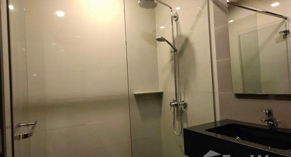 Продажа и аренда 1 кровать кондо в Кхлонг Тоеи, Бангкок