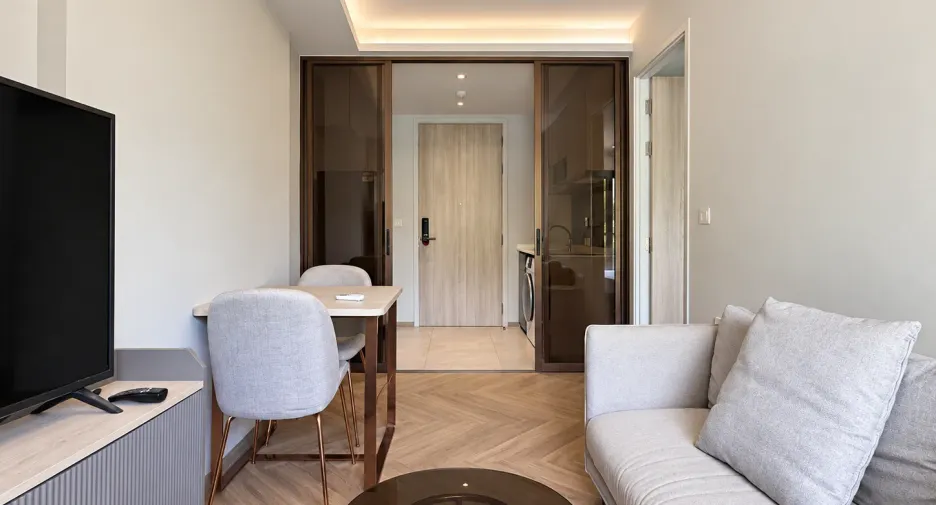 For sale 1 bed condo in Watthana, Bangkok