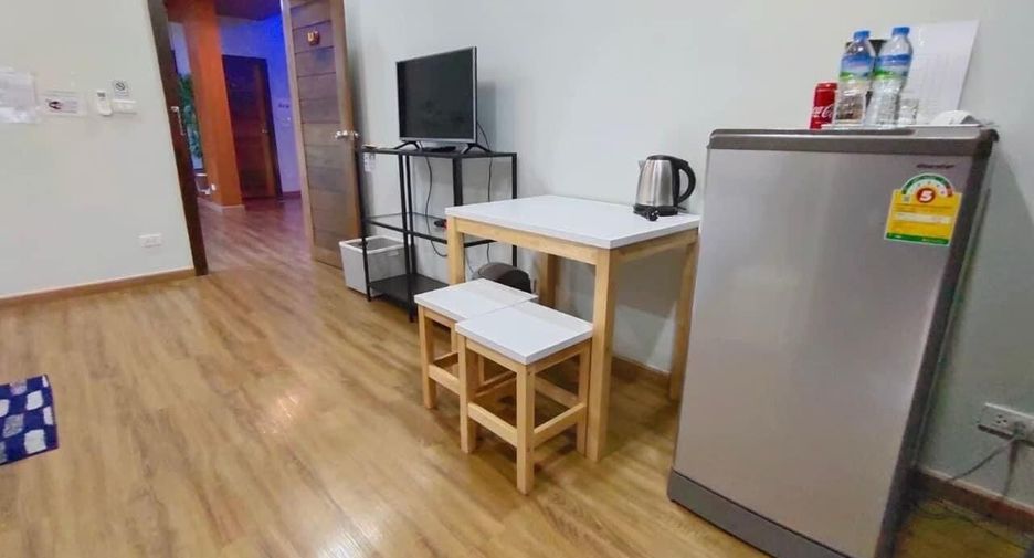 Local comercial en venta de 14 habitaciones en Pak Kret, Nonthaburi