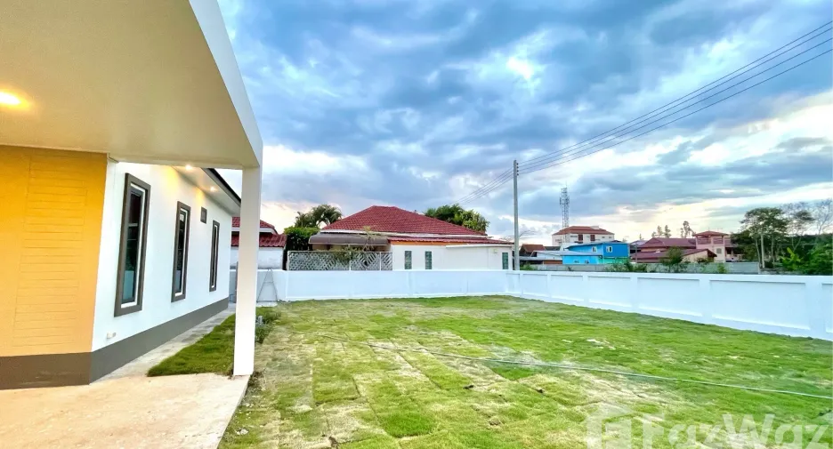 For sale 3 bedrooms house in Mueang Buriram, Buriram