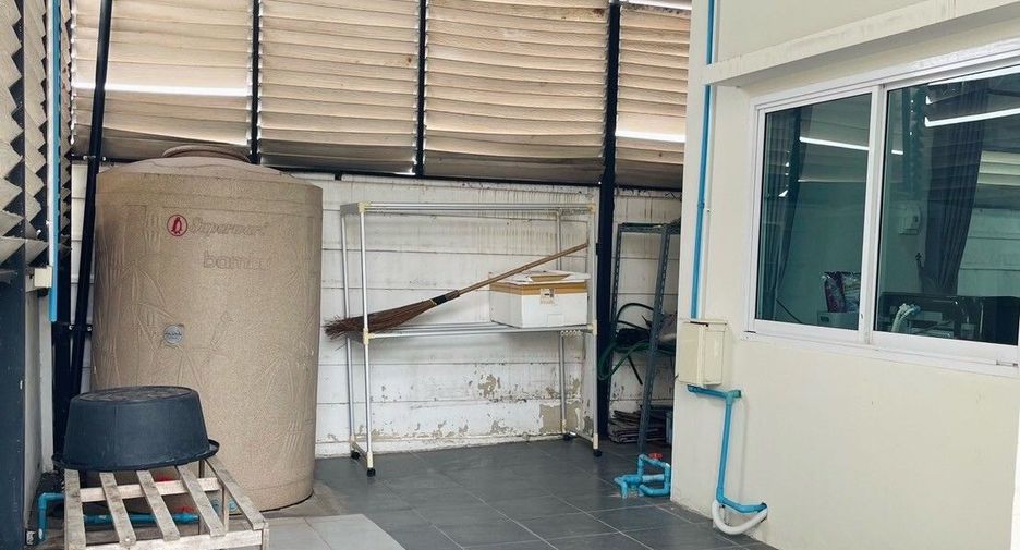Продажа 4 спальни дом в Mueang Nakhon Ratchasima, Накхон Ратчасима