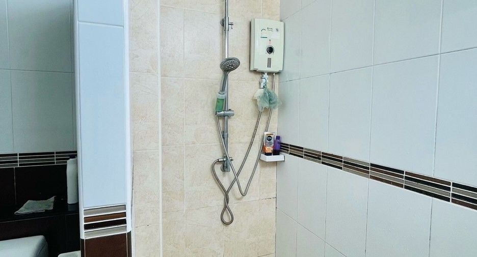 À vendre 4 chambres maison à Mueang Nakhon Ratchasima, Nakhon Ratchasima