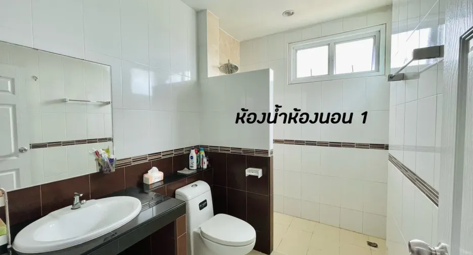 Casa en venta de 4 habitaciones en Mueang Nakhon Ratchasima, Nakhon Ratchasima
