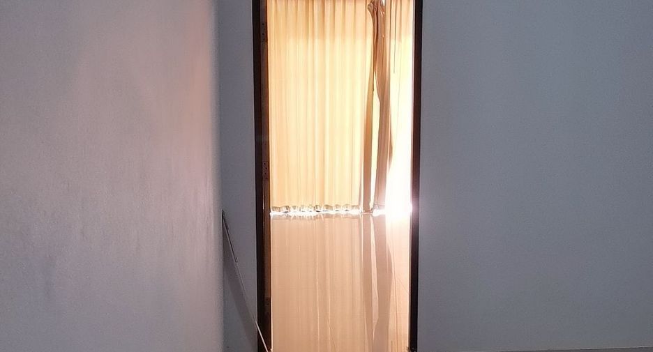 For sale 2 bedrooms townhouse in Tha Chang, Surat Thani