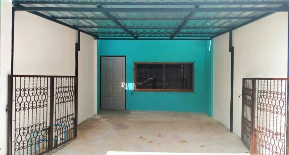 Reihenhaus zum Kauf mit 3 Zimmer in Mueang Pathum Thani, Pathum Thani