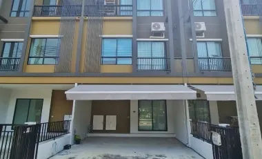 Reihenhaus zum Kauf mit 3 Zimmer in Bang Bua Thong, Nonthaburi