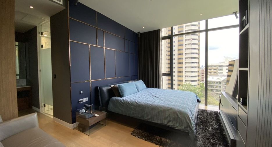 For sale 2 bedrooms condo in Khlong Toei, Bangkok