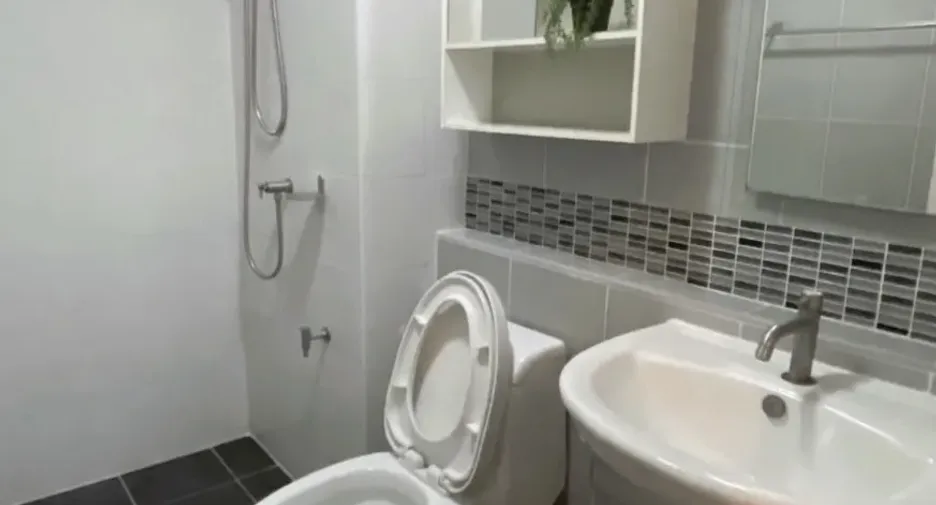 For sale 1 bed condo in Bang Khen, Bangkok