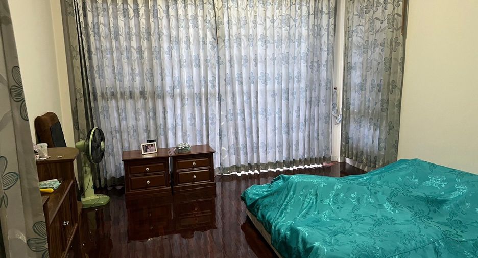 À vendre 5 chambres maison à Phutthamonthon, Nakhon Pathom