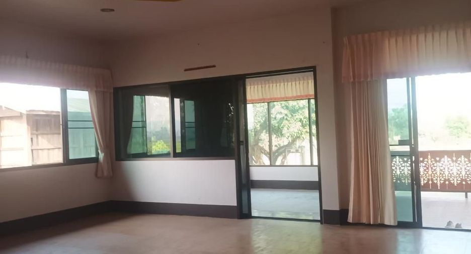 For sale 4 bedrooms house in Thoeng, Chiang Rai