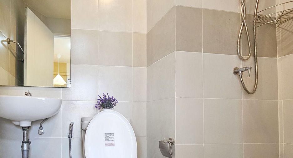 For sale studio condo in Mueang Nonthaburi, Nonthaburi