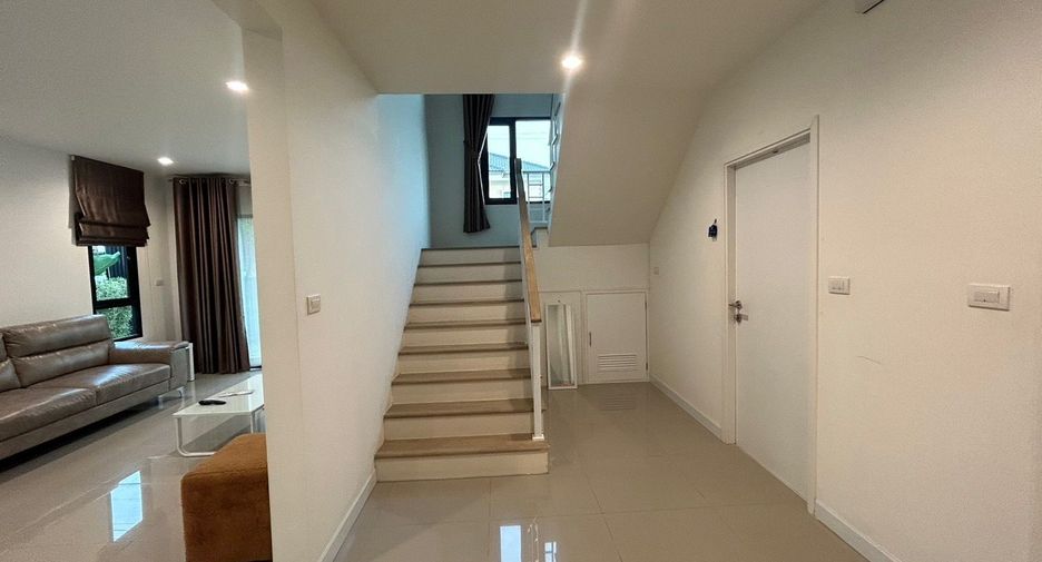 Haus zum Kauf und zur Miete mit 3 Zimmer in Mueang Pathum Thani, Pathum Thani