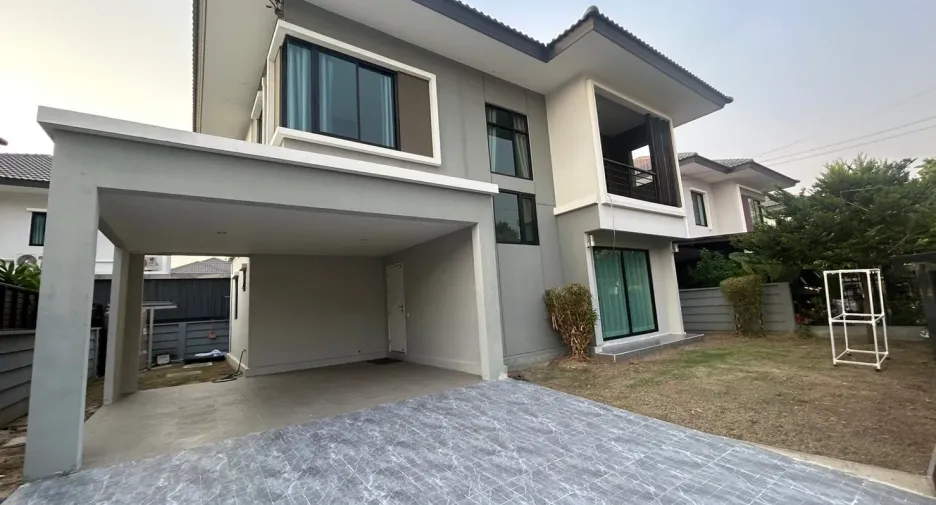 Haus zum Kauf und zur Miete mit 3 Zimmer in Mueang Pathum Thani, Pathum Thani