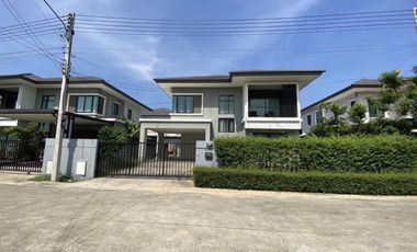 Casa en venta y en alquiler de 3 habitaciones en Mueang Pathum Thani, Pathum Thani