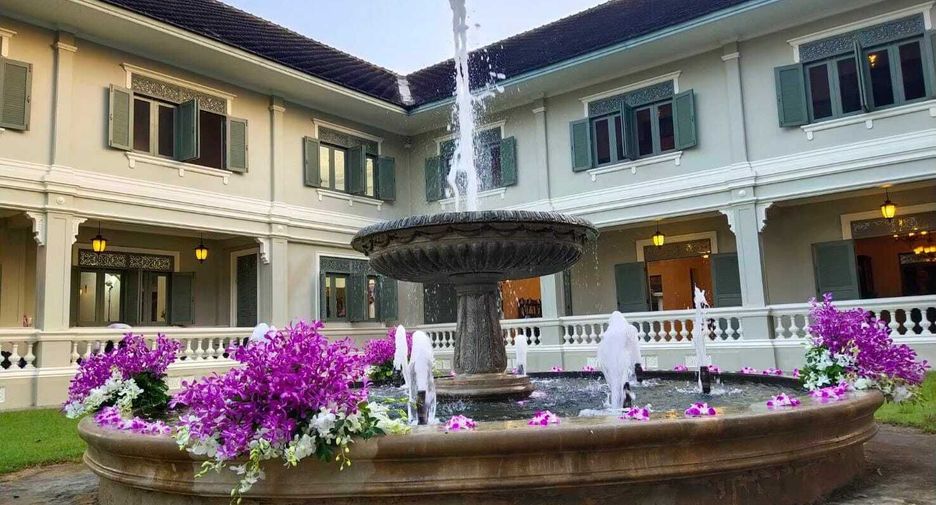 Casa en venta de 5 habitaciones en Krathum Baen, Samut Sakhon