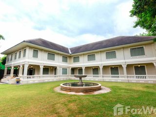 Casa en venta de 5 habitaciones en Krathum Baen, Samut Sakhon