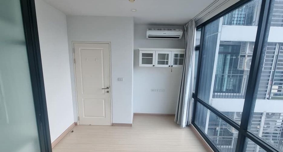 For sale 1 bed condo in Sathon, Bangkok