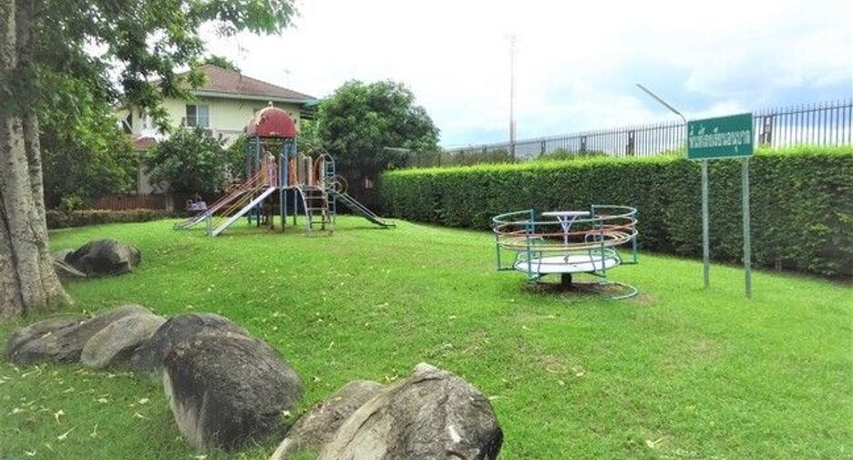 For sale 3 ベッドルーム house in Bang Bua Thong, Nonthaburi