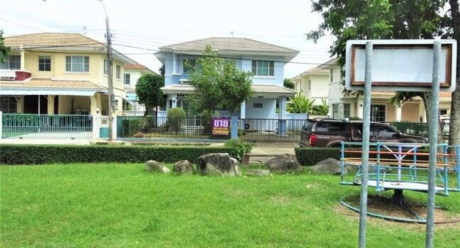 For sale 3 ベッドルーム house in Bang Bua Thong, Nonthaburi