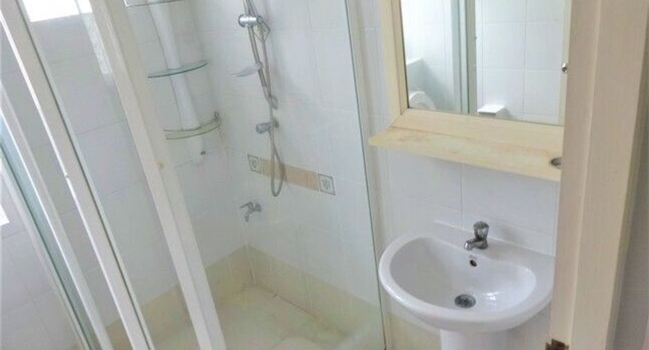 For sale 3 ベッドルーム house in Bang Bua Thong, Nonthaburi