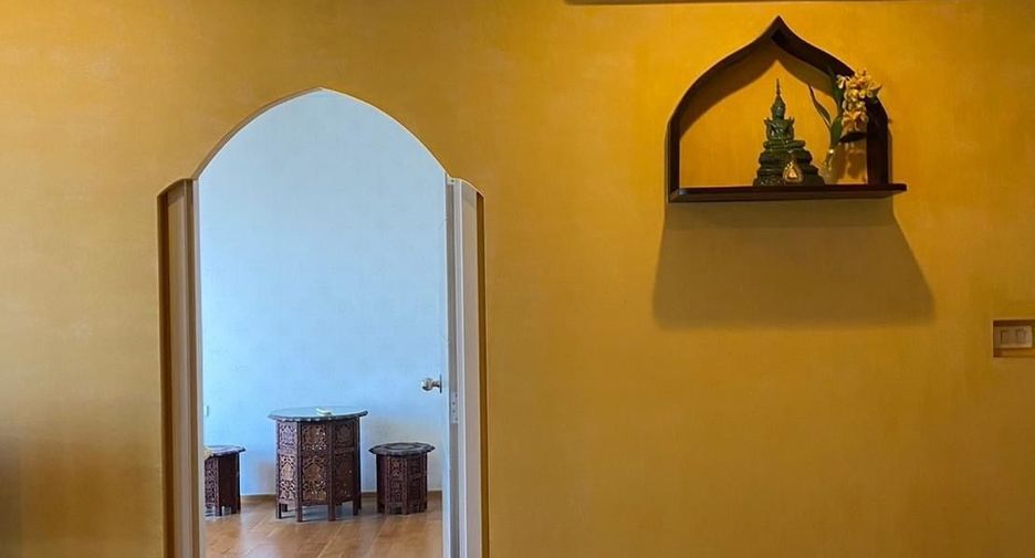 À vendre 1 chambre condo à Khlong San, Bangkok