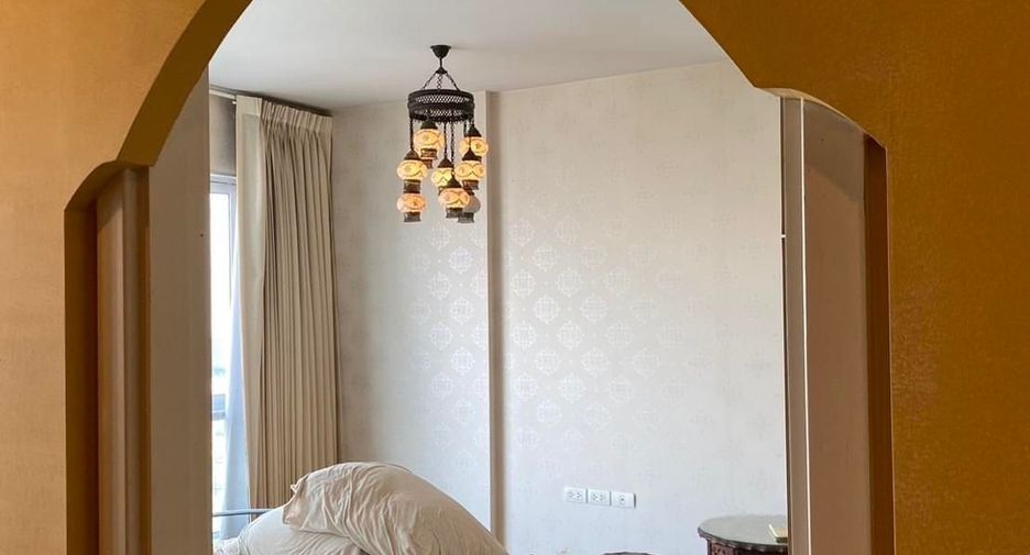 À vendre 1 chambre condo à Khlong San, Bangkok