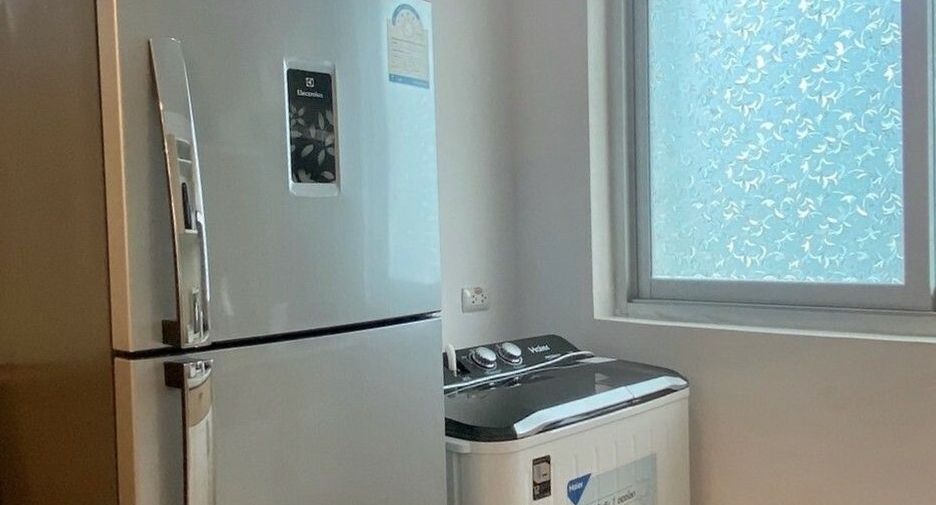 For sale 2 bedrooms condo in Watthana, Bangkok