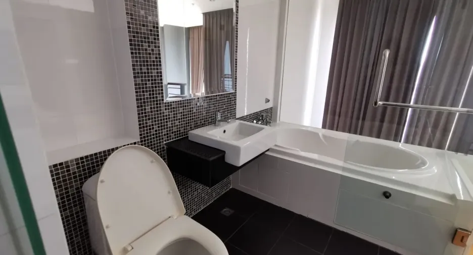 À louer 2 chambres condo à Hat Yai, Songkhla