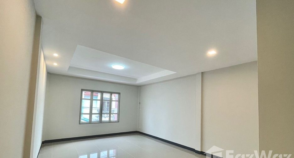 For sale 2 bedrooms townhouse in Bang Bua Thong, Nonthaburi