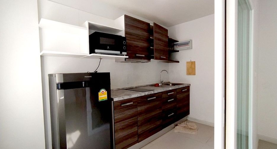 Haus zur Miete mit 4 Zimmer in Mueang Chon Buri, Chonburi