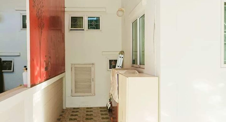 À vendre 3 chambres maison à Ban Bueng, Chonburi