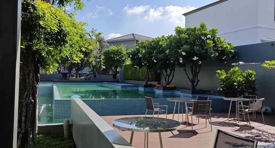 For sale 3 bedrooms townhouse in Pak Kret, Nonthaburi
